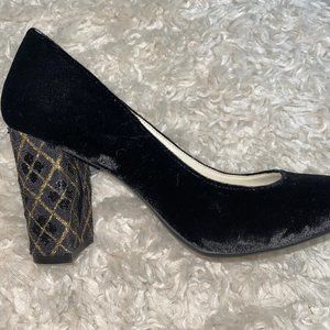 Anne Klein Block Heel Pumps (3.5")